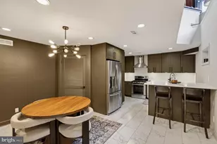 822 S 5th St, Philadelphia, PA 19147 - Photo 16