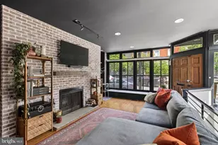 822 S 5th St, Philadelphia, PA 19147 - Photo 10