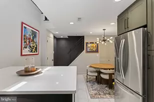 822 S 5th St, Philadelphia, PA 19147 - Photo 22