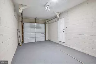 1038-1036 E Mount Pleasant Ave, Philadelphia, PA 19150 - Photo 32