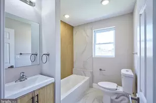 1038-1036 E Mount Pleasant Ave, Philadelphia, PA 19150 - Photo 16