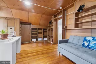 607 W Cliveden St, Philadelphia, PA 19119 - Photo 42