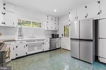 607 W Cliveden Street, Philadelphia, PA 19119 - Photo 18