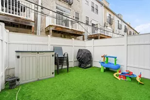 1020 S Cleveland St, Philadelphia, PA 19146 - Photo 12