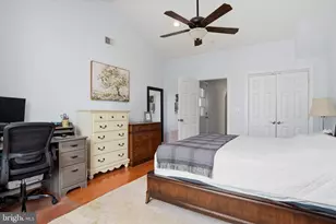 1020 S Cleveland St, Philadelphia, PA 19146 - Photo 22