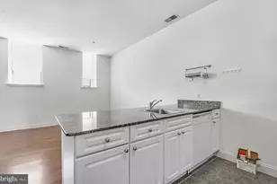 1001 Chestnut St, Philadelphia, PA 19107 - Photo 10