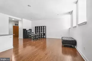 1001 Chestnut St, Philadelphia, PA 19107 - Photo 8