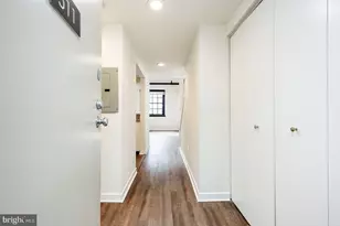 303 Vine St, Philadelphia, PA 19106 - Photo 8