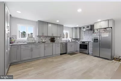 819 Bergen Street, Philadelphia, PA 19111 - Photo 2