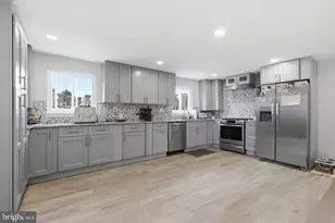 819 Bergen St, Philadelphia, PA 19111 - Photo 2