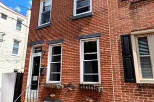 865 N Bambrey St, Philadelphia, PA 19130 - Photo 2