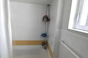 865 N Bambrey St, Philadelphia, PA 19130 - Photo 24
