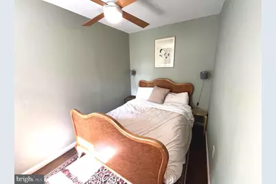 865 N Bambrey Street, Philadelphia, PA 19130 - Photo 32