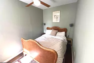 865 N Bambrey St, Philadelphia, PA 19130 - Photo 32