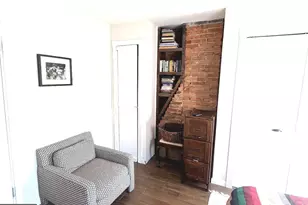 865 N Bambrey St, Philadelphia, PA 19130 - Photo 22
