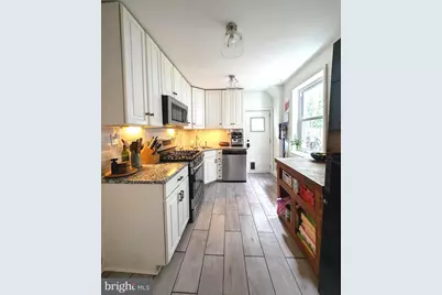 865 N Bambrey Street, Philadelphia, PA 19130 - Photo 14