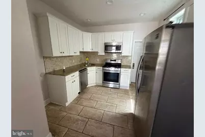 617 N 38th Street, Philadelphia, PA 19104 - Photo 2