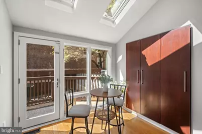 303 Spruce Street, Philadelphia, PA 19106 - Photo 10