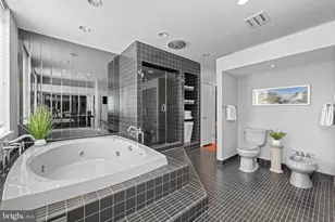 303 Spruce St, Philadelphia, PA 19106 - Photo 14