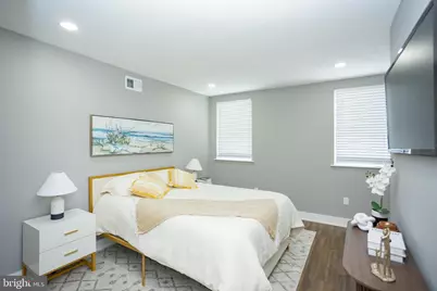 429 Tasker Street, Philadelphia, PA 19148 - Photo 32