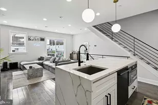 2813 Tilton St, Philadelphia, PA 19134 - Photo 10