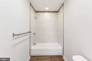 1418 Christian St, Philadelphia, PA 19146 - Photo 12