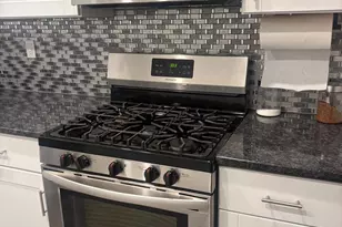 2118 Bridge St, Philadelphia, PA 19124 - Photo 10