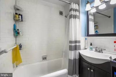 1324 Locust Street #1418, Philadelphia, PA 19107 - Photo 8