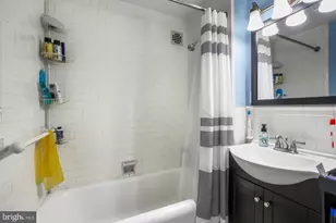 1324 Locust St, Philadelphia, PA 19107 - Photo 8