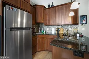 1324 Locust St, Philadelphia, PA 19107 - Photo 4