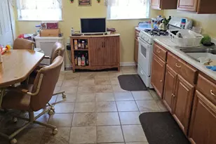 6204 Gardenia St, Philadelphia, PA 19144 - Photo 10