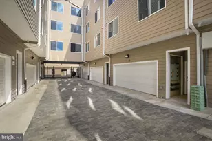 800 Callowhill St, Philadelphia, PA 19123 - Photo 24