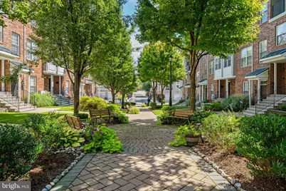 13 Brewerytown Court, Philadelphia, PA 19121 - Photo 2