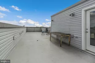 1944 N 8th St, Philadelphia, PA 19122 - Photo 18