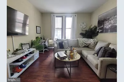 2031 Locust Street #305, Philadelphia, PA 19103 - Photo 2