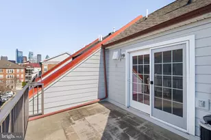 203 Surgeon Generals Ct, Philadelphia, PA 19146 - Photo 44