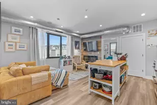 1612 Cambridge St, Philadelphia, PA 19130 - Photo 2