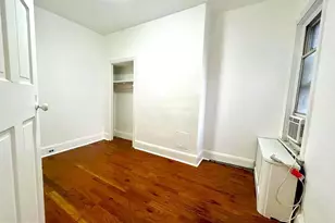 2127 Tasker St, Philadelphia, PA 19145 - Photo 4