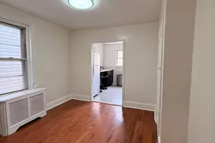 2127 Tasker St, Philadelphia, PA 19145 - Photo 8