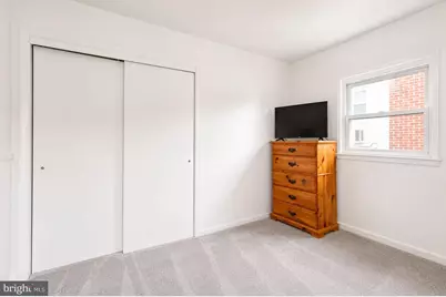 427 Hartel Avenue, Philadelphia, PA 19111 - Photo 40