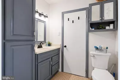 427 Hartel Avenue, Philadelphia, PA 19111 - Photo 32
