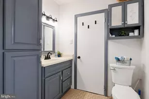 427 Hartel Ave, Philadelphia, PA 19111 - Photo 32