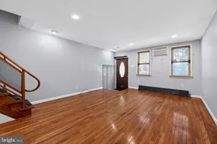 1220 Titan St, Philadelphia, PA 19147 - Photo 4