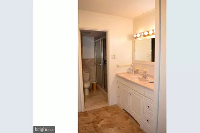 1900 John F Kennedy Boulevard #1412, Philadelphia, PA 19103 - Photo 6