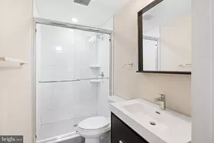 1443 S Colorado St, Philadelphia, PA 19146 - Photo 10