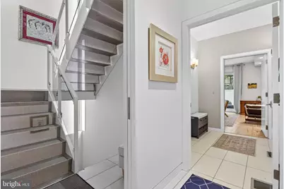 608 S 16th Street, Philadelphia, PA 19146 - Photo 8
