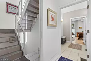 608 S 16th St, Philadelphia, PA 19146 - Photo 8