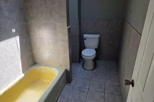 2036 S Cecil St, Philadelphia, PA 19143 - Photo 8