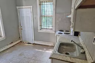 2036 S Cecil St, Philadelphia, PA 19143 - Photo 4
