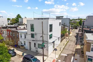 2621 Almond St, Philadelphia, PA 19125 - Photo 2